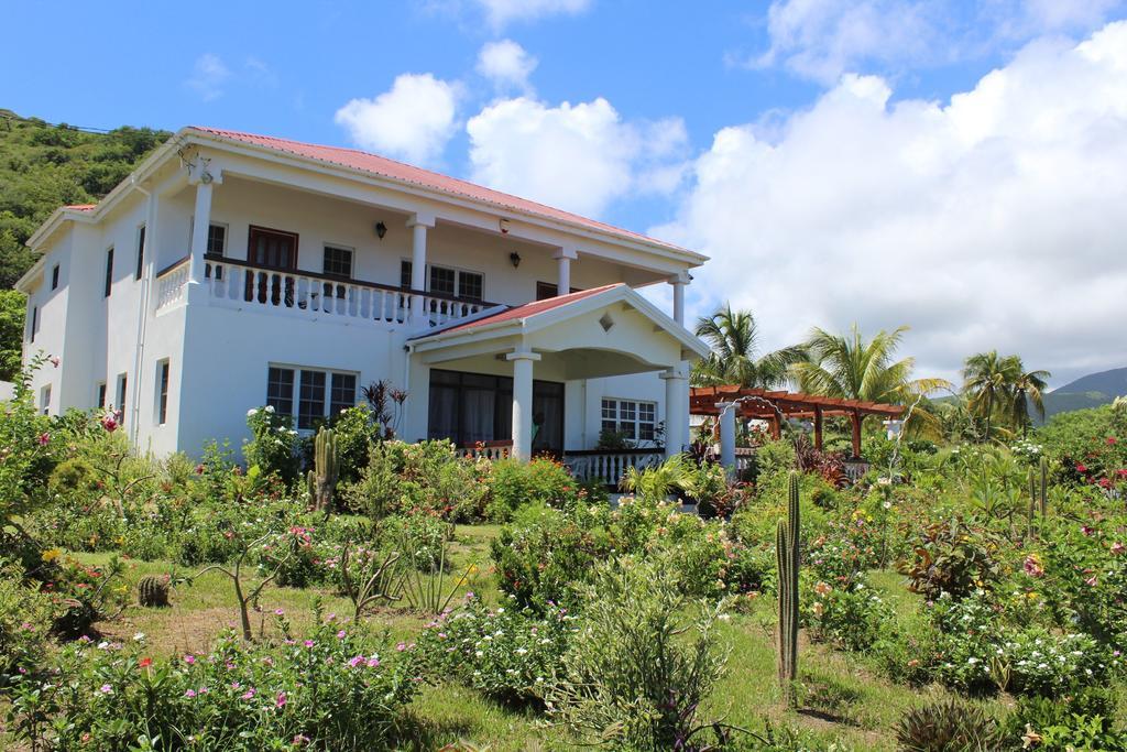Fern Tree Bed And Breakfast Frigate Bay Esterno foto