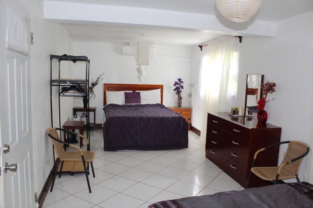 Fern Tree Bed And Breakfast Frigate Bay Esterno foto